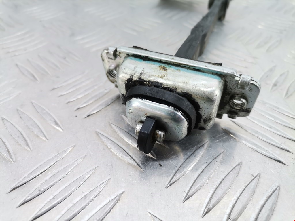 Ограничитель открывания двери CHEVROLET Captiva 2006-2010