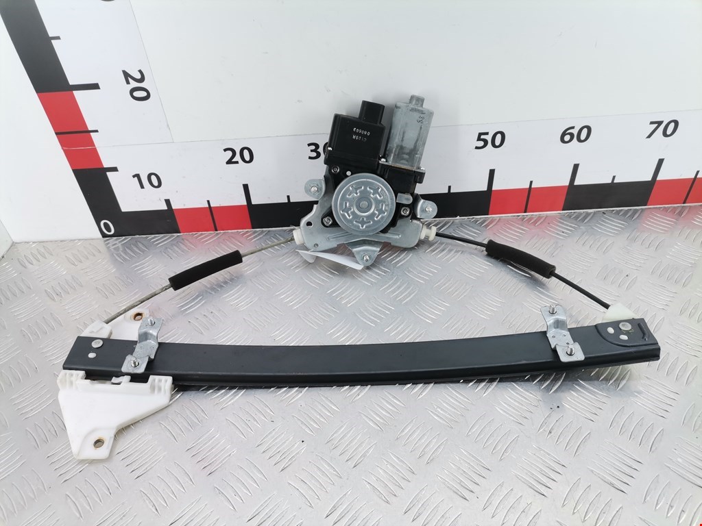 Стеклоподъемник передний правый CHEVROLET Captiva 2006-2010