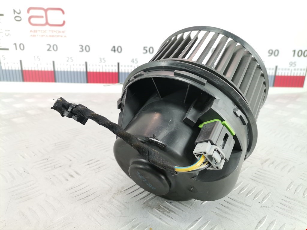 Моторчик (мотор) отопителя салона FORD Mondeo IV 2007-2015