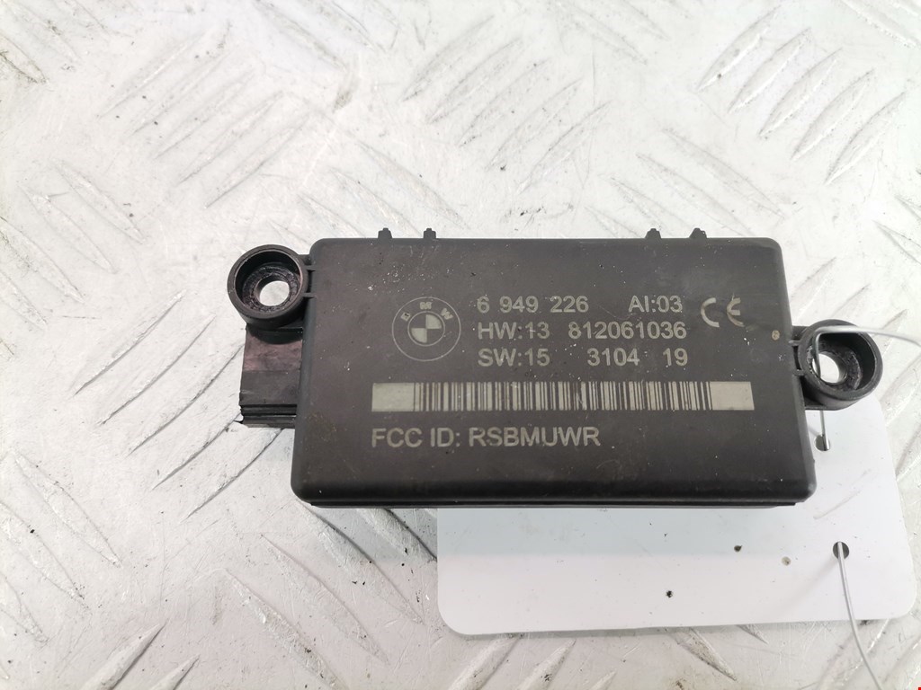 Усилитель антенны BMW 6er E63/E64 2003-2011