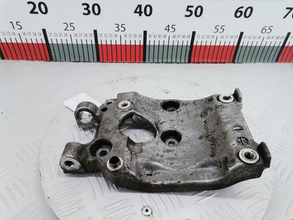 Кронштейн кондиционера FORD Focus II 2005-2011