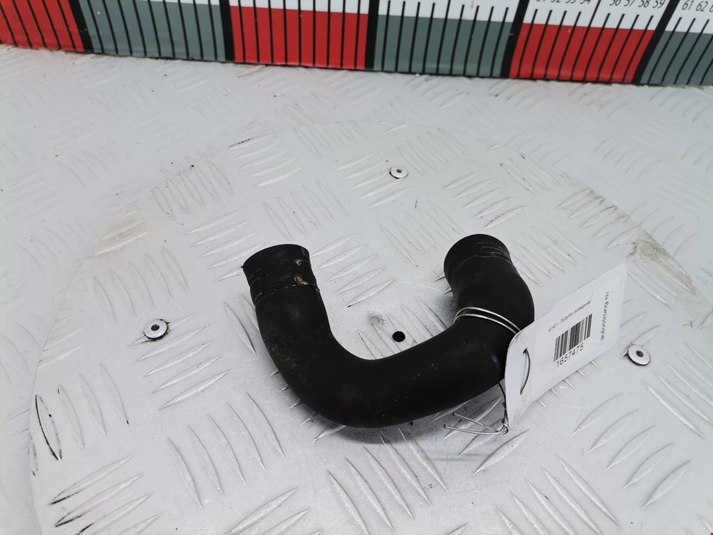 Патрубок FORD Focus II 2005-2011