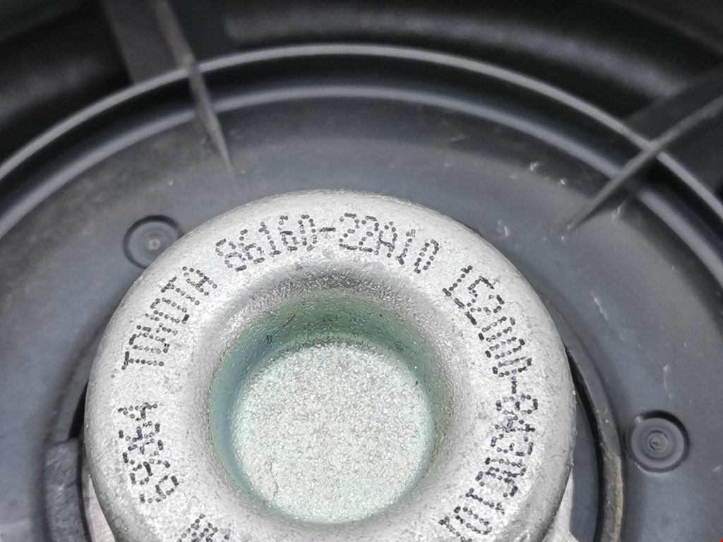 Динамик TOYOTA Prius III XW30 2009-2015