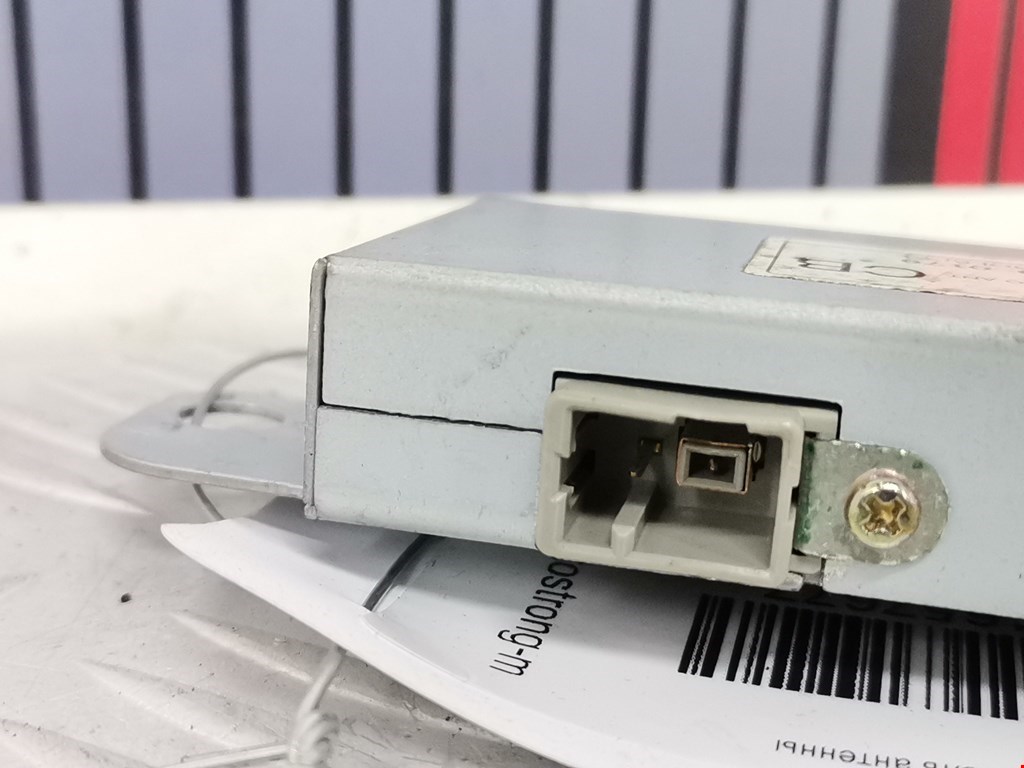 Усилитель антенны CHEVROLET Captiva 2006-2010