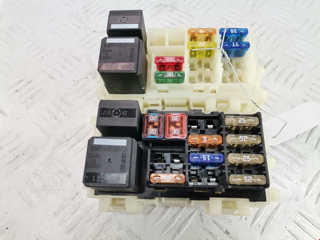 Датчик уровня в бачок омывателя FORD Mondeo IV 2007-2015