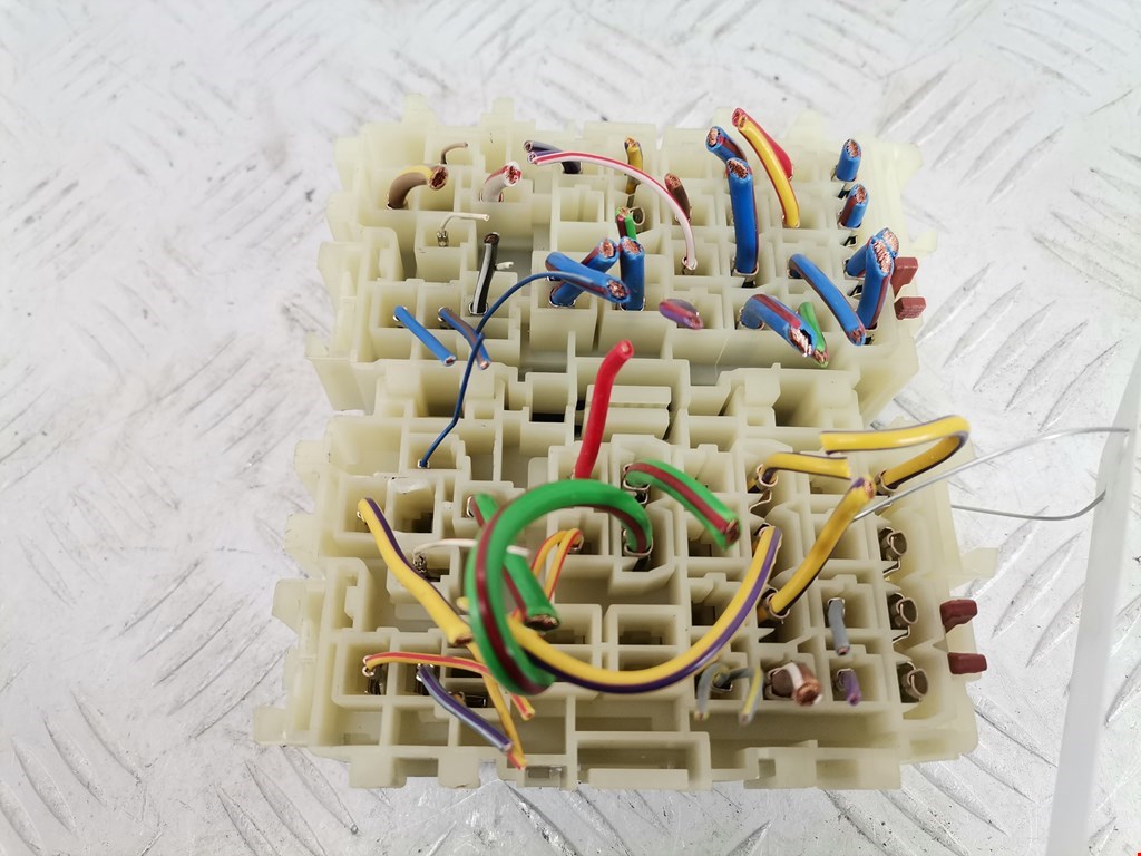 Датчик уровня в бачок омывателя FORD Mondeo IV 2007-2015