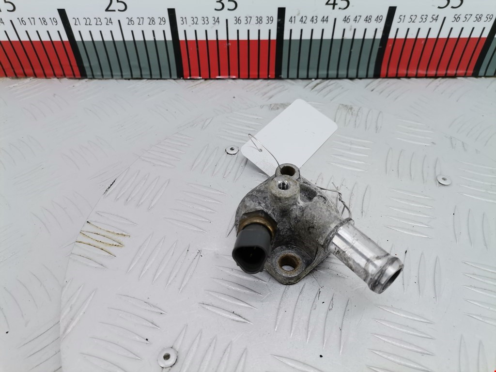 Тройник системы охлаждения MAZDA MX 5 NB 1998-2005