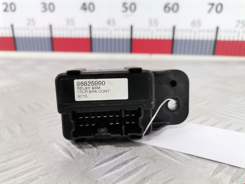 Блок управления стояночного тормоза (электроручник) Chevrolet Captiva 1 (2006-2018)