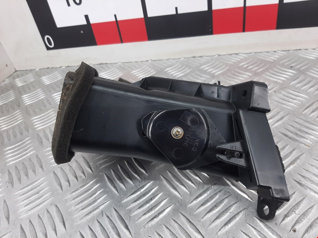 Дефлектор воздушный MITSUBISHI L200 KB 2006-2015