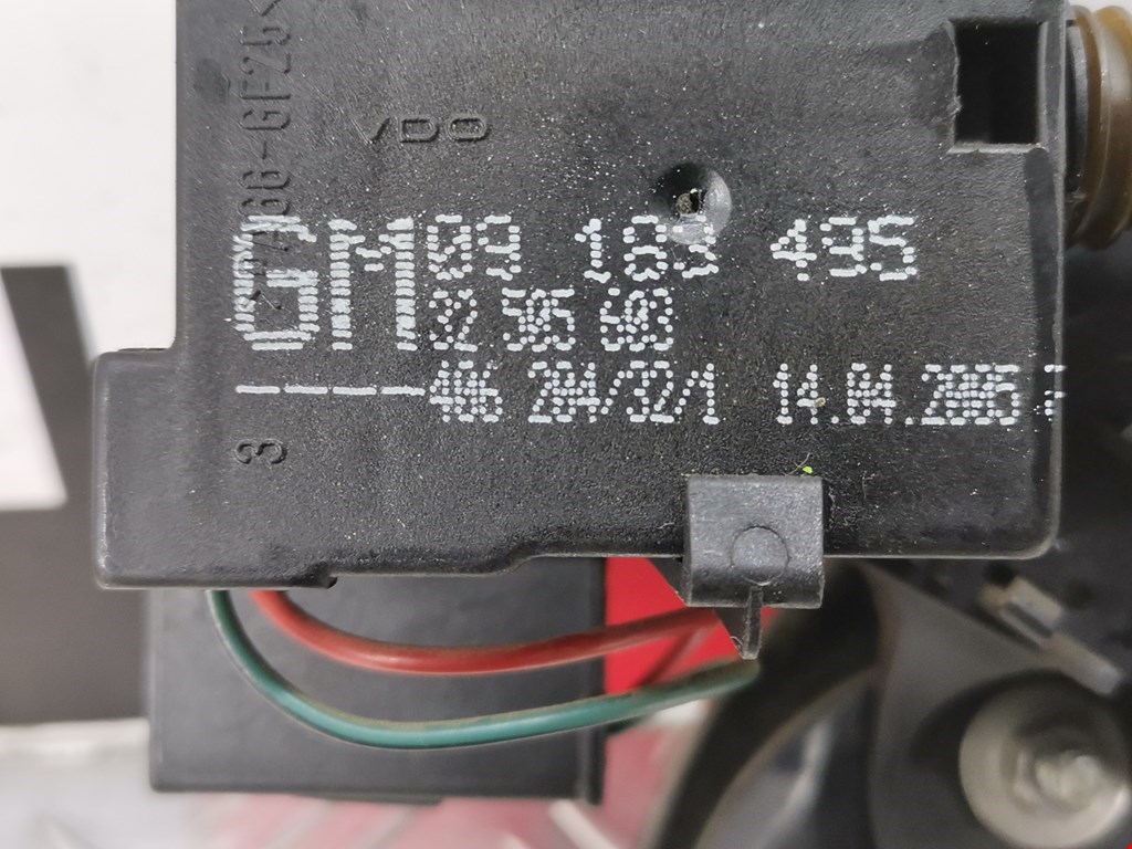 Ручка двери багажника наружная OPEL Meriva A 2003-2010