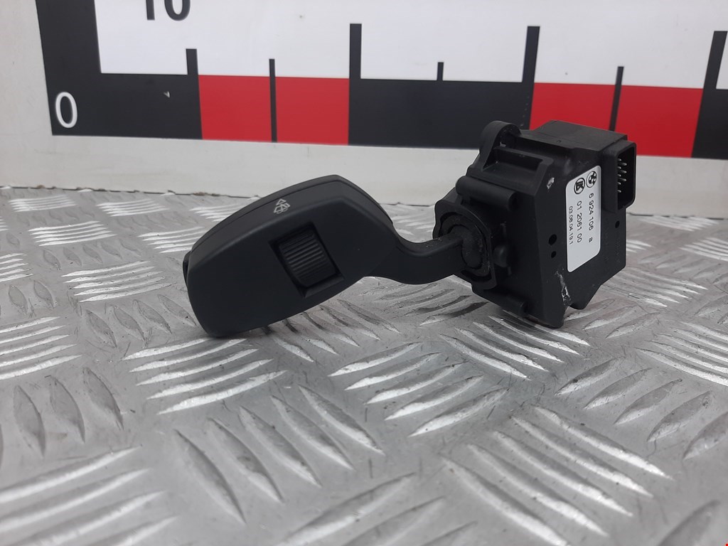 Переключатель стеклоочистителя BMW 6er E63/E64 2003-2011