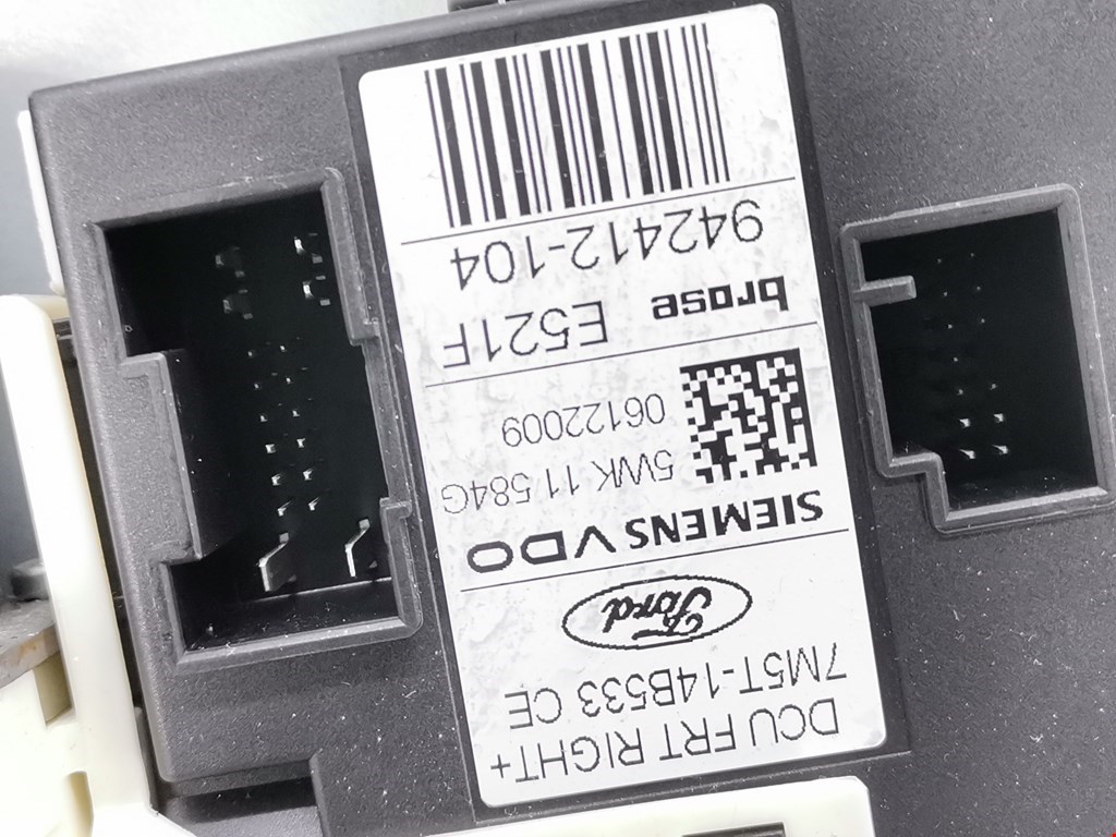 Стеклоподъемник передний правый FORD Focus II 2005-2011