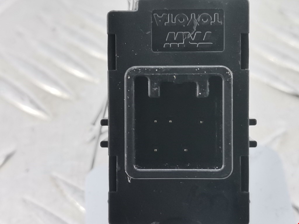 Кнопка стеклоподъемника TOYOTA Corolla Verso E121 AR10 2001-2009