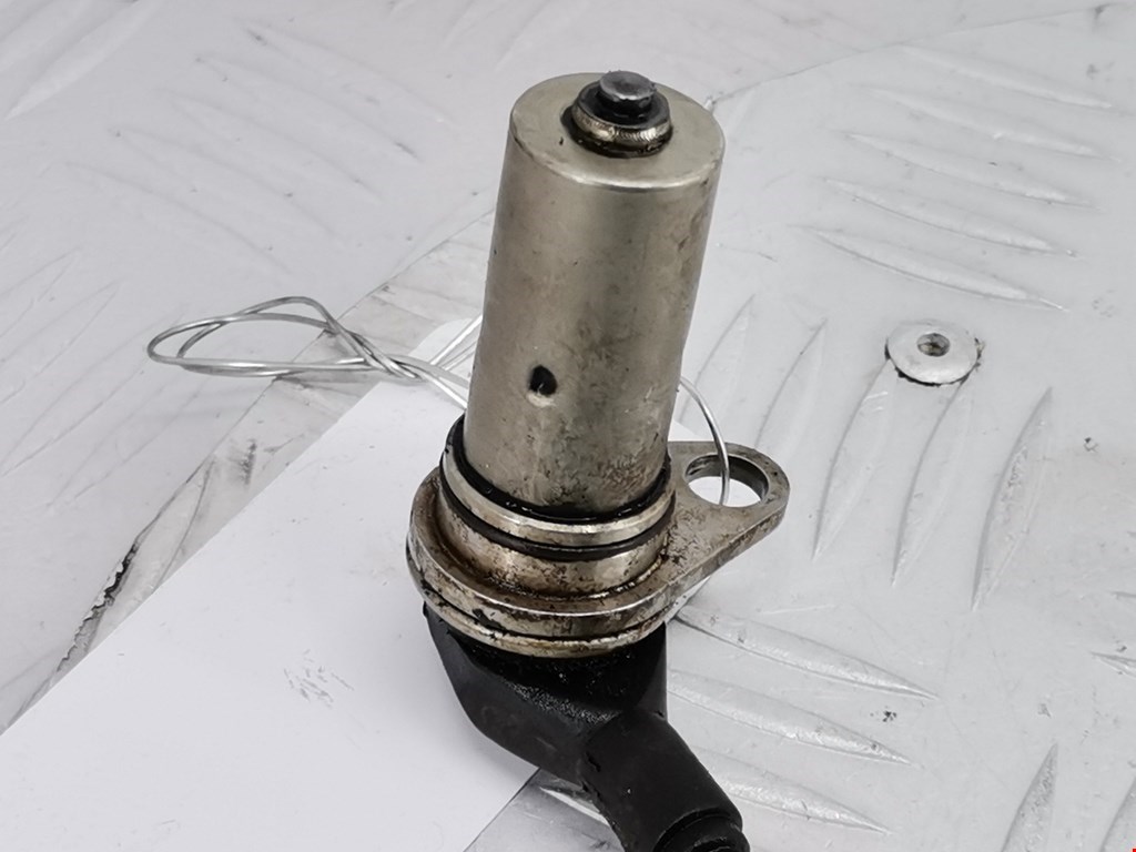 Датчик положения коленвала VOLKSWAGEN Caddy II 1995-2004