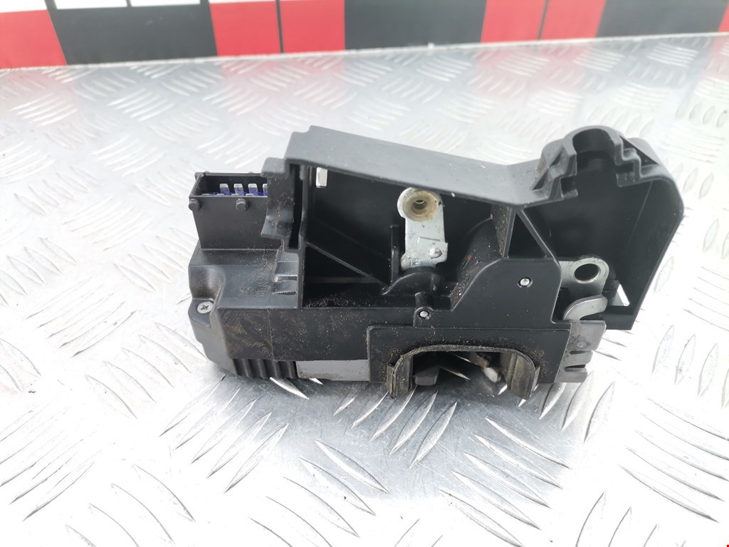 Замок двери передней левой OPEL Astra G 1998-2005