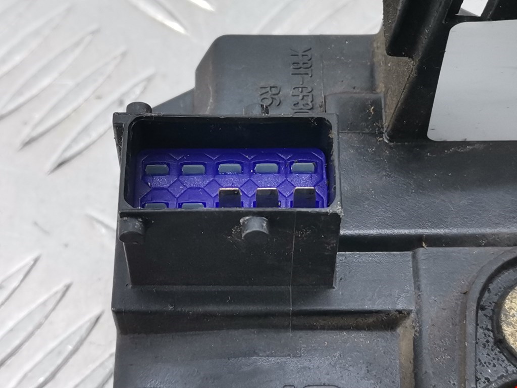 Замок двери передней правой OPEL Astra G 1998-2005