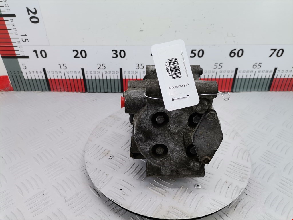 Компрессор кондиционера (системы кондиционирования) FORD Focus I 1998-2005