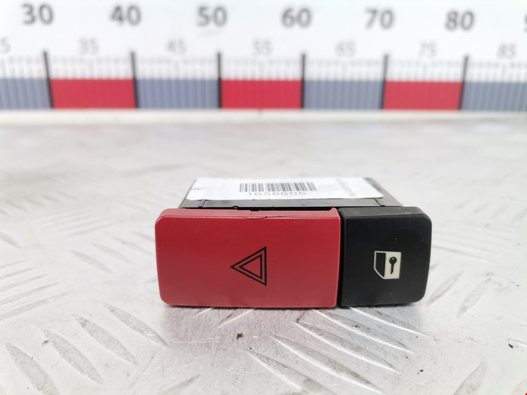 Кнопка аварийной сигнализации (аварийки) LAND ROVER Range Rover 2002-2012