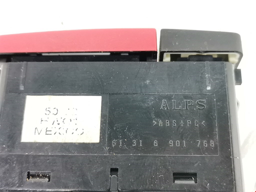 Кнопка аварийной сигнализации (аварийки) LAND ROVER Range Rover 2002-2012