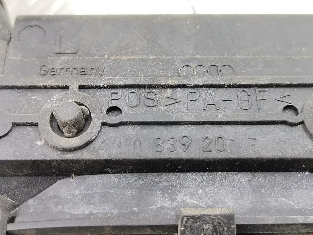 Ручка двери задней наружная левая AUDI A4 B5 1995-2001