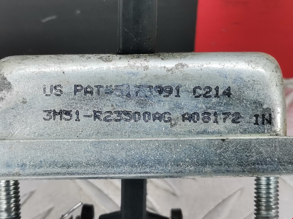 Ограничитель открывания двери FORD Focus II 2005-2011