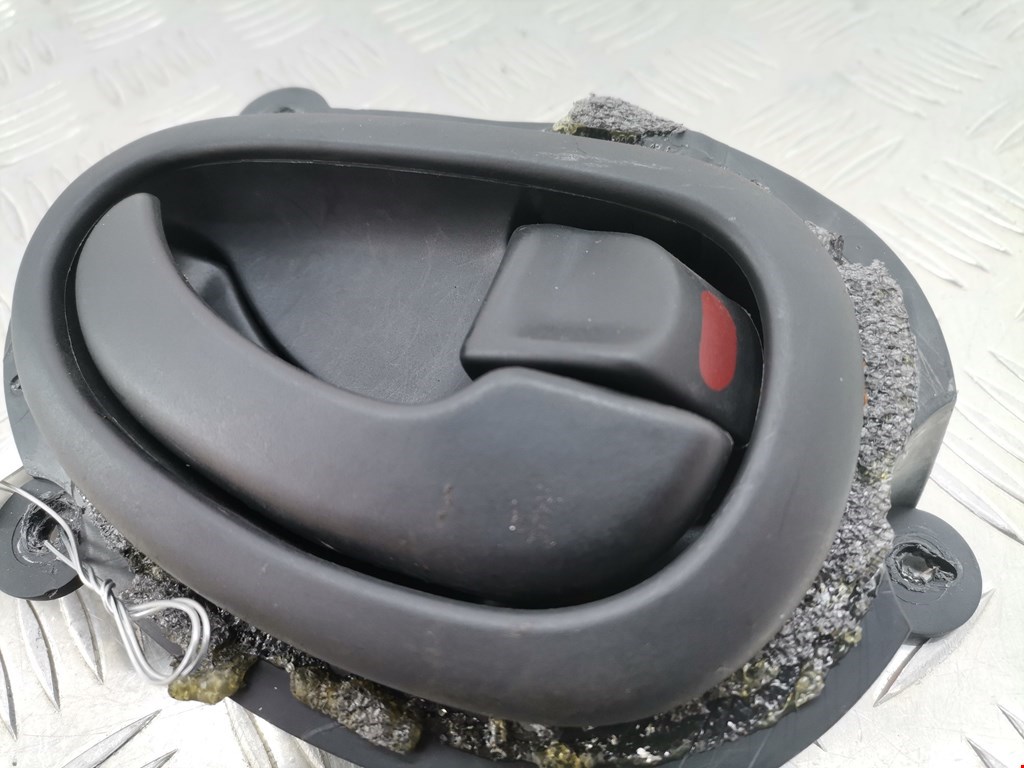 Ручка дверная задняя внутренняя правая PEUGEOT 406 1995-1999