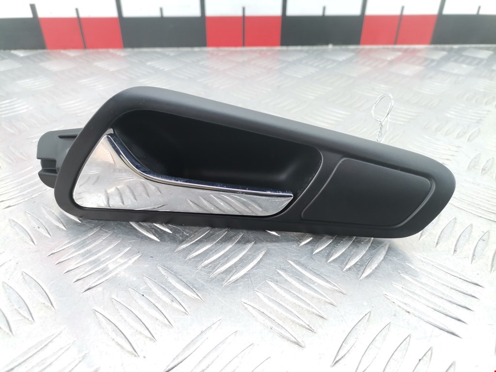 Ручка дверная передняя внутренняя левая VOLKSWAGEN Passat B6 2005-2011