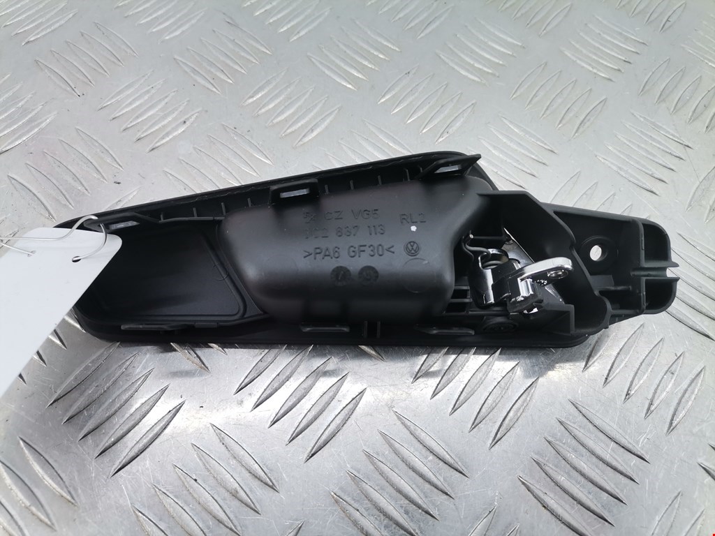 Ручка дверная передняя внутренняя левая VOLKSWAGEN Passat B6 2005-2011
