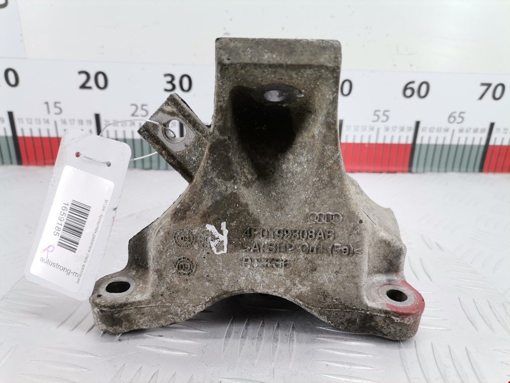 Кронштейн (крепление лапа) двигателя Audi A6 C6 (2004-2011)