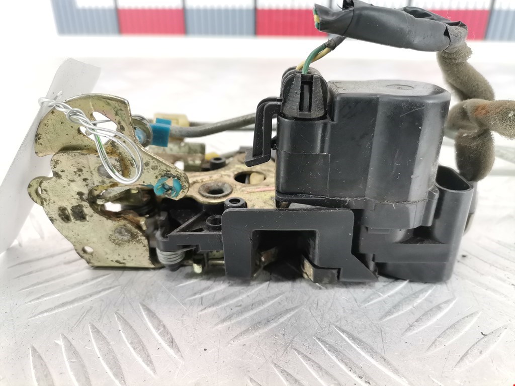 Замок двери передней правой DAEWOO Kalos 2002-2006