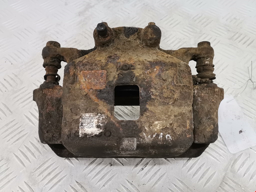 Суппорт передний левый MITSUBISHI L200 KB 2006-2015