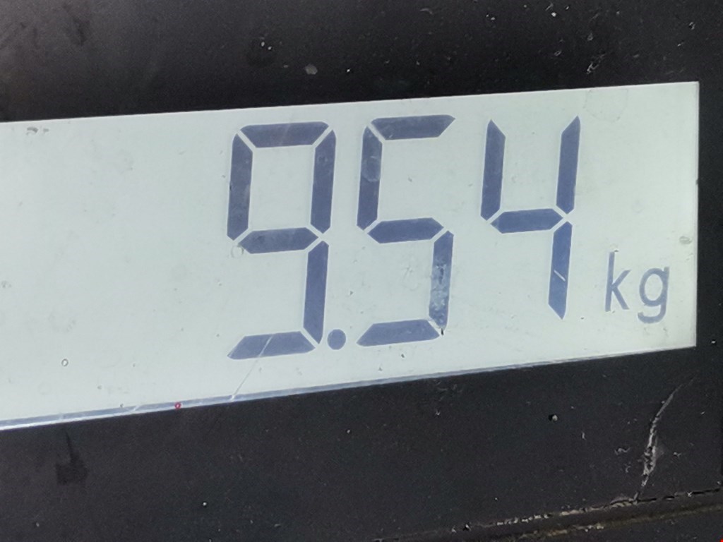 Амортизатор передний левый TOYOTA RAV 4 XA30 2006-2012