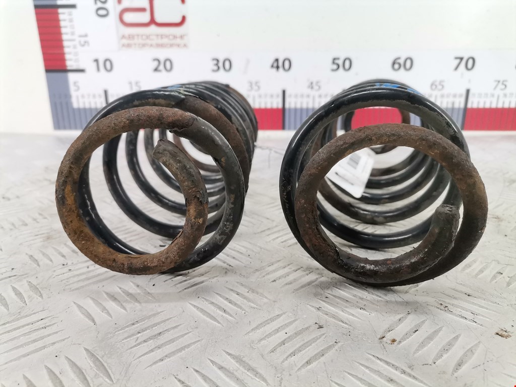 Пружина задняя левая/правая FORD Fiesta 2008-2012