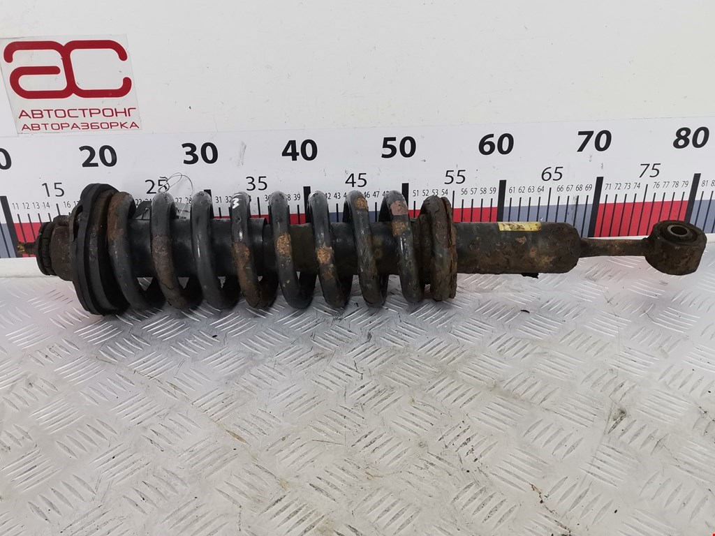 Амортизатор передний правый TOYOTA Land Cruiser Prado 120 2002-2009