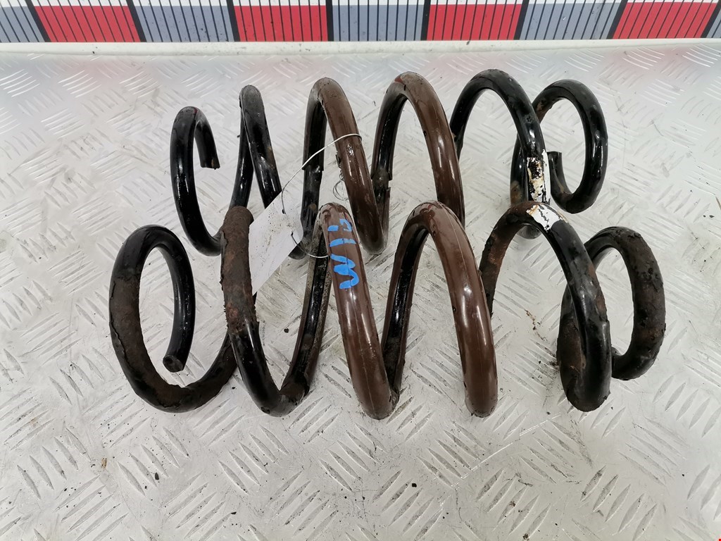 Пружина задняя левая/правая TOYOTA RAV 4 XA30 2006-2012