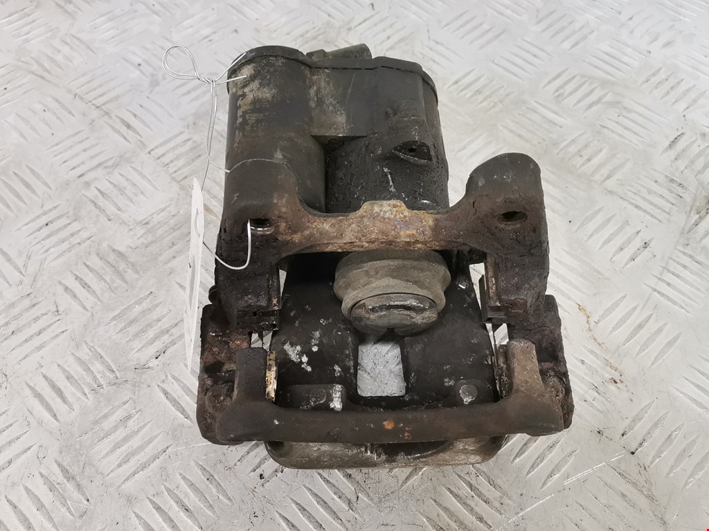 Суппорт задний левый VOLKSWAGEN Passat B6 2005-2011