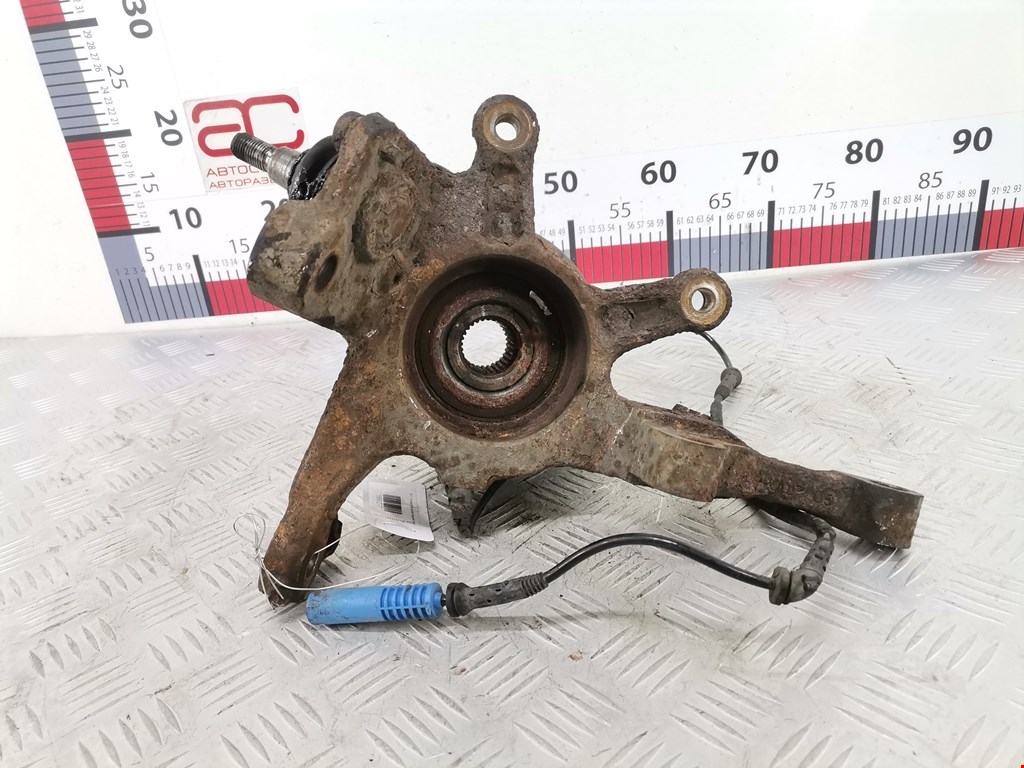 Ступица передняя левая LAND ROVER Range Rover 2002-2012