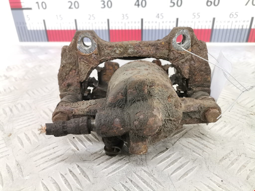 Суппорт передний правый OPEL Corsa D 2006-2014