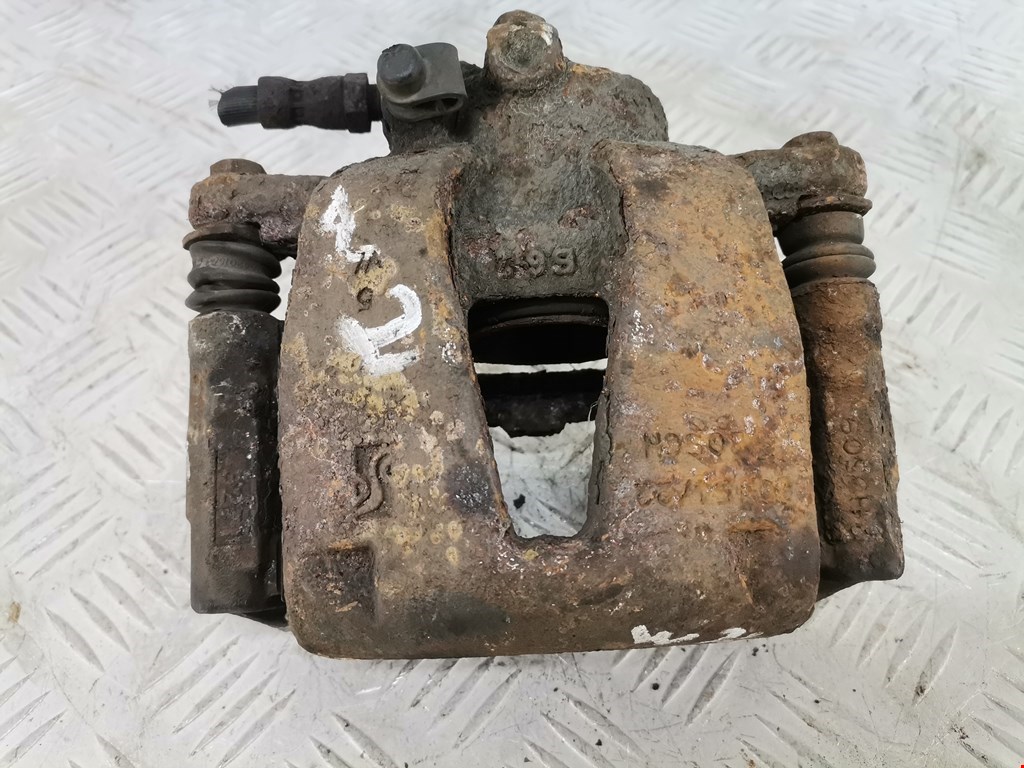 Суппорт передний правый OPEL Corsa D 2006-2014