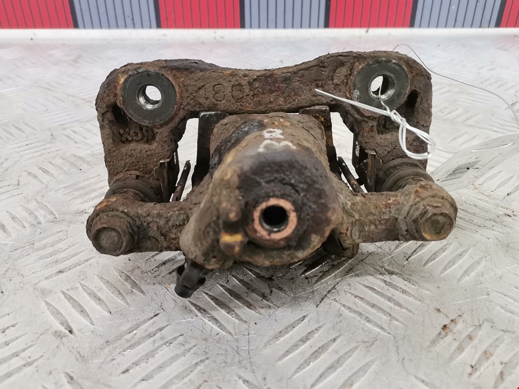 Суппорт задний правый HYUNDAI Tucson l 2004-2010