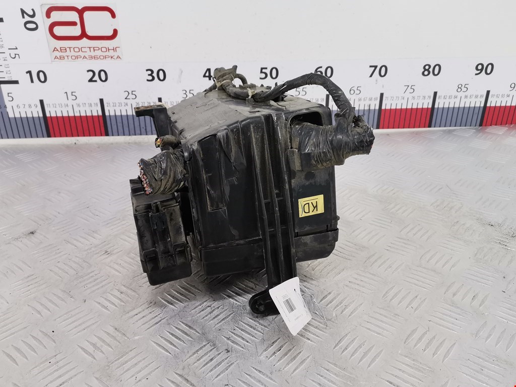 Датчик уровня в бачок омывателя TOYOTA Land Cruiser Prado 120 2002-2009