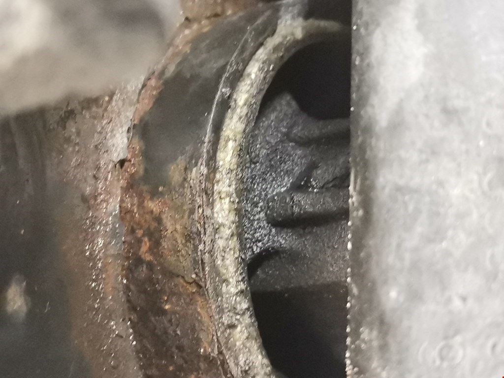 Рычаг задний правый VOLKSWAGEN Touran 2003-2010