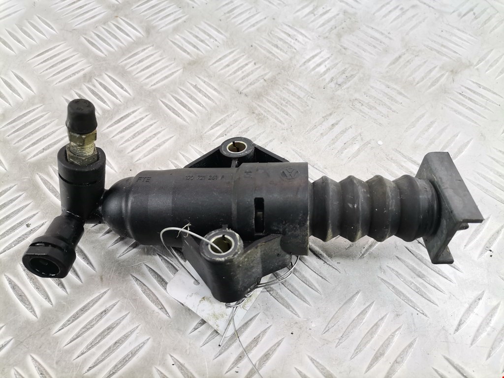 Цилиндр сцепления рабочий SEAT Toledo 1998-2004