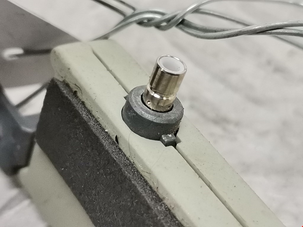 Усилитель антенны LAND ROVER Range Rover 2002-2012