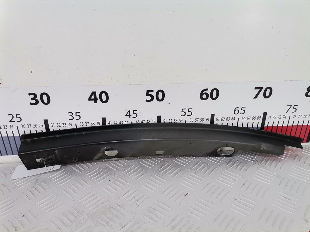 Кронштейн переднего бампера правый BMW 6er E63/E64 2003-2011