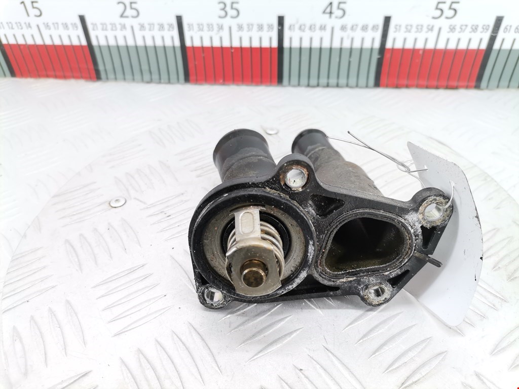 Корпус термостата FORD Focus II 2005-2011