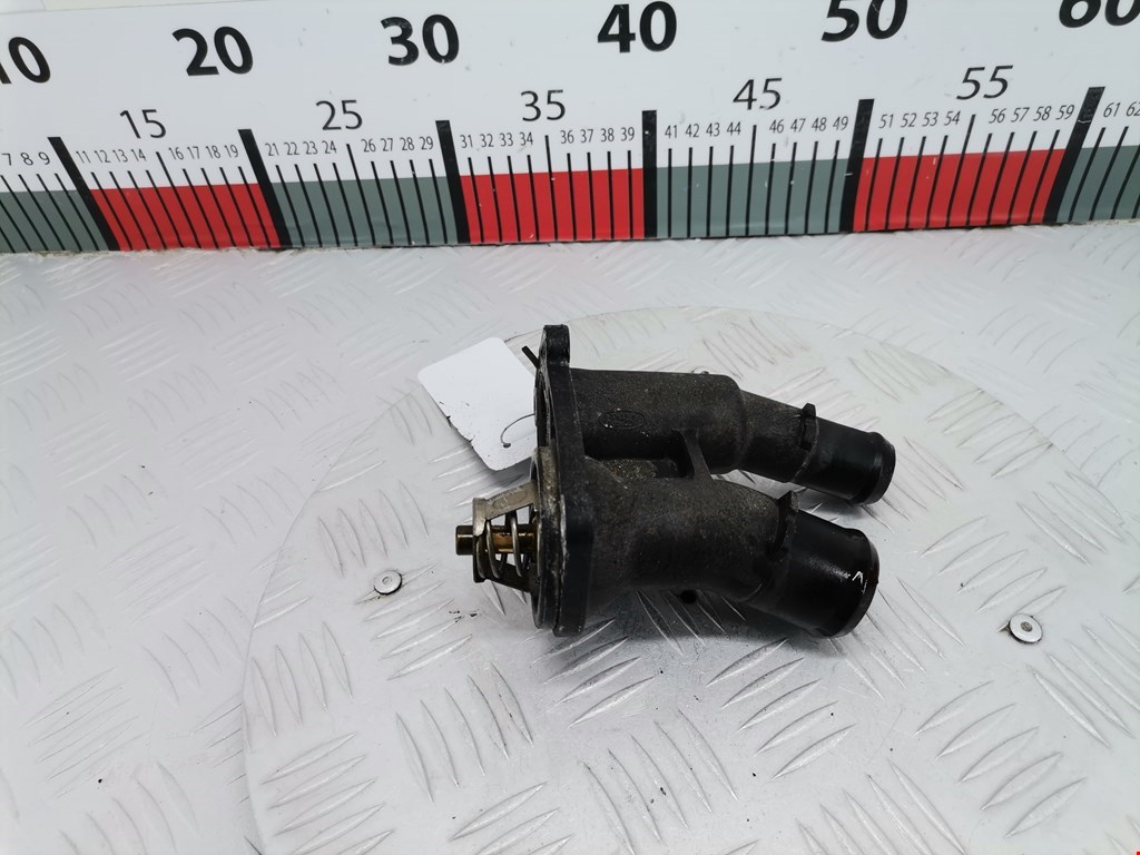 Корпус термостата FORD Focus II 2005-2011