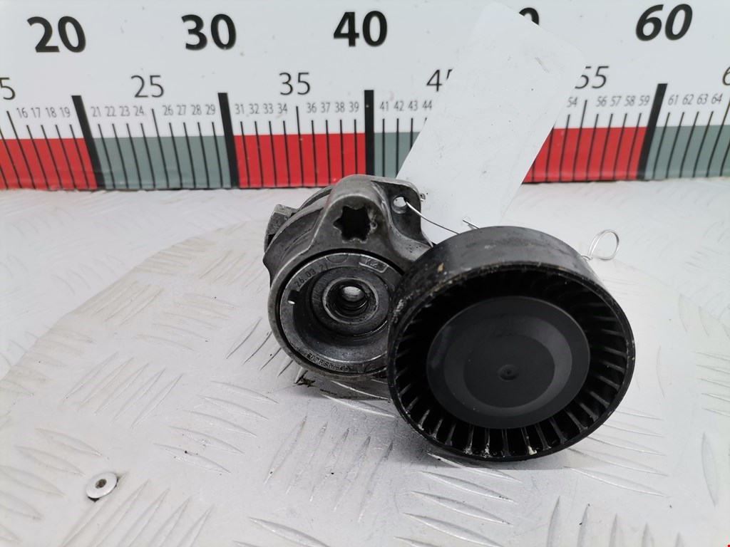 Натяжитель ремня генератора (приводного поликлинового ремня BMW 6-Series (E63/E64) (2003-2010)