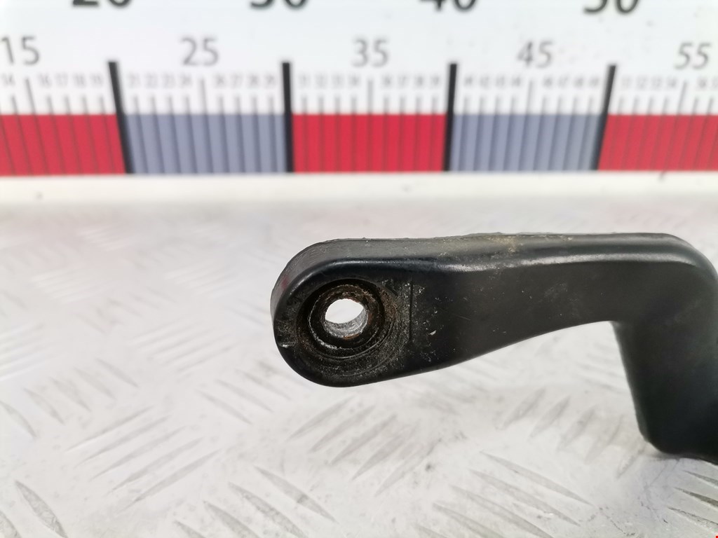 Поводок дворников передний левый/ правый SKODA Fabia MK1 1999-2006