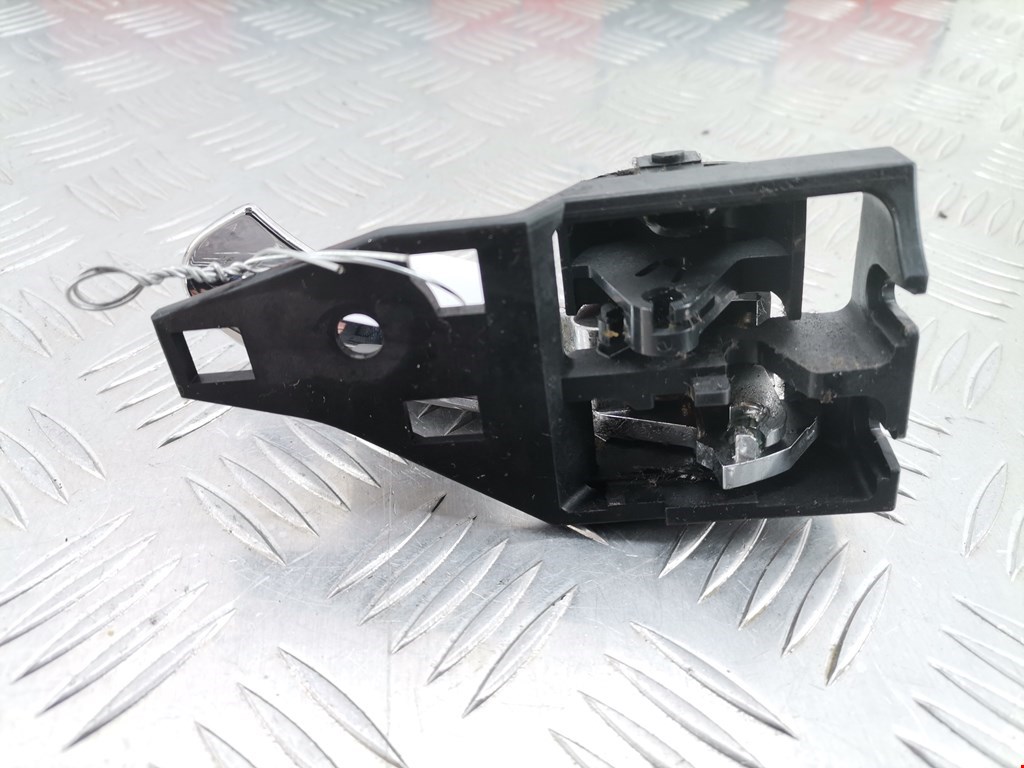 Ручка дверная задняя внутренняя левая TOYOTA RAV 4 XA30 2006-2012